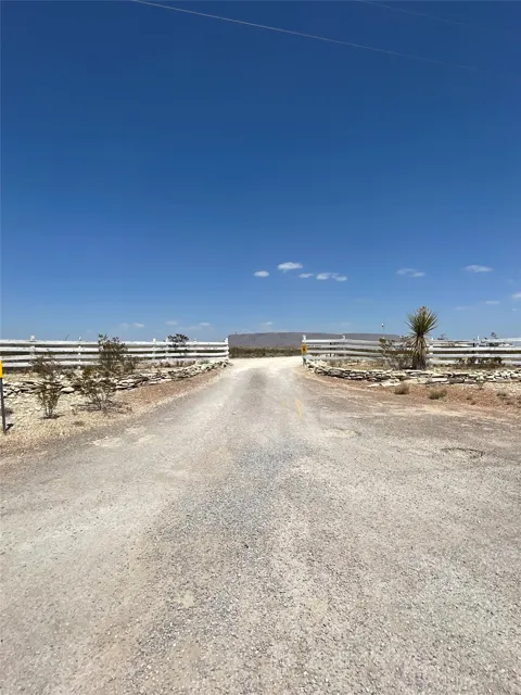 E Spanish Road