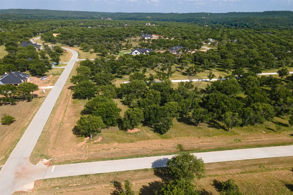 2200 E Landings S Granbury, TX 76049