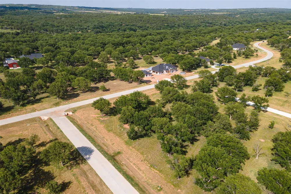 2200 E Landings S Granbury, TX 76049