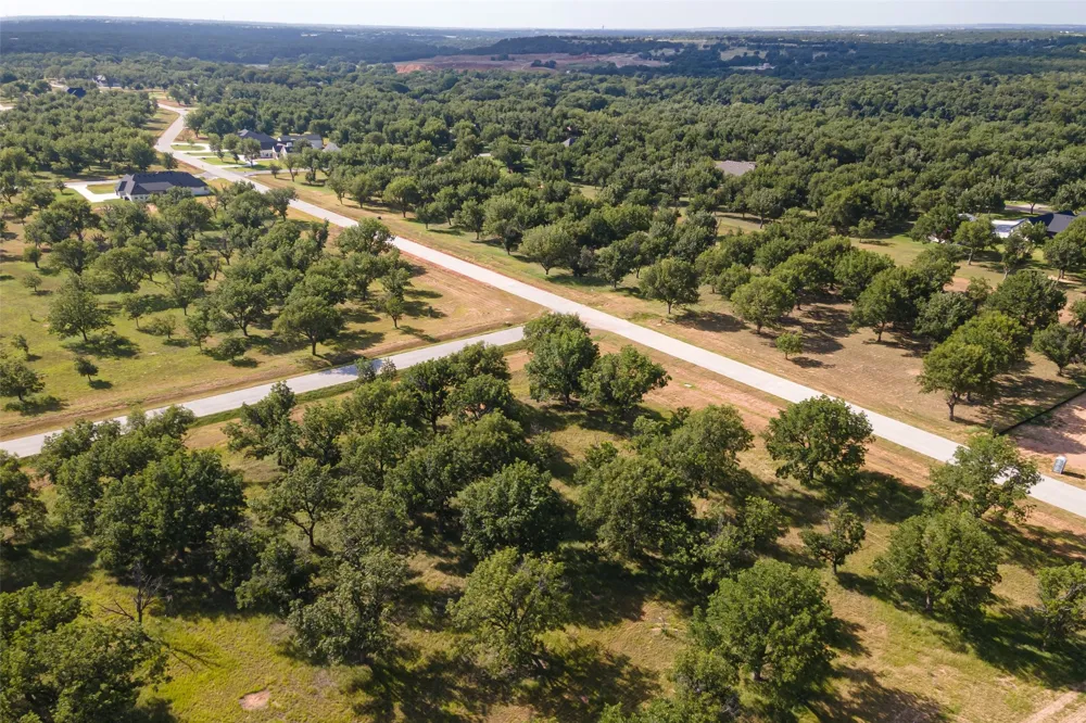 2200 E Landings S Granbury, TX 76049