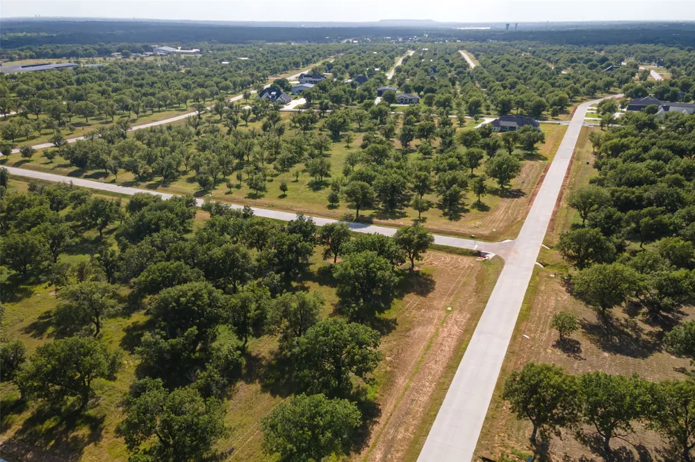 2200 E Landings S Granbury, TX 76049
