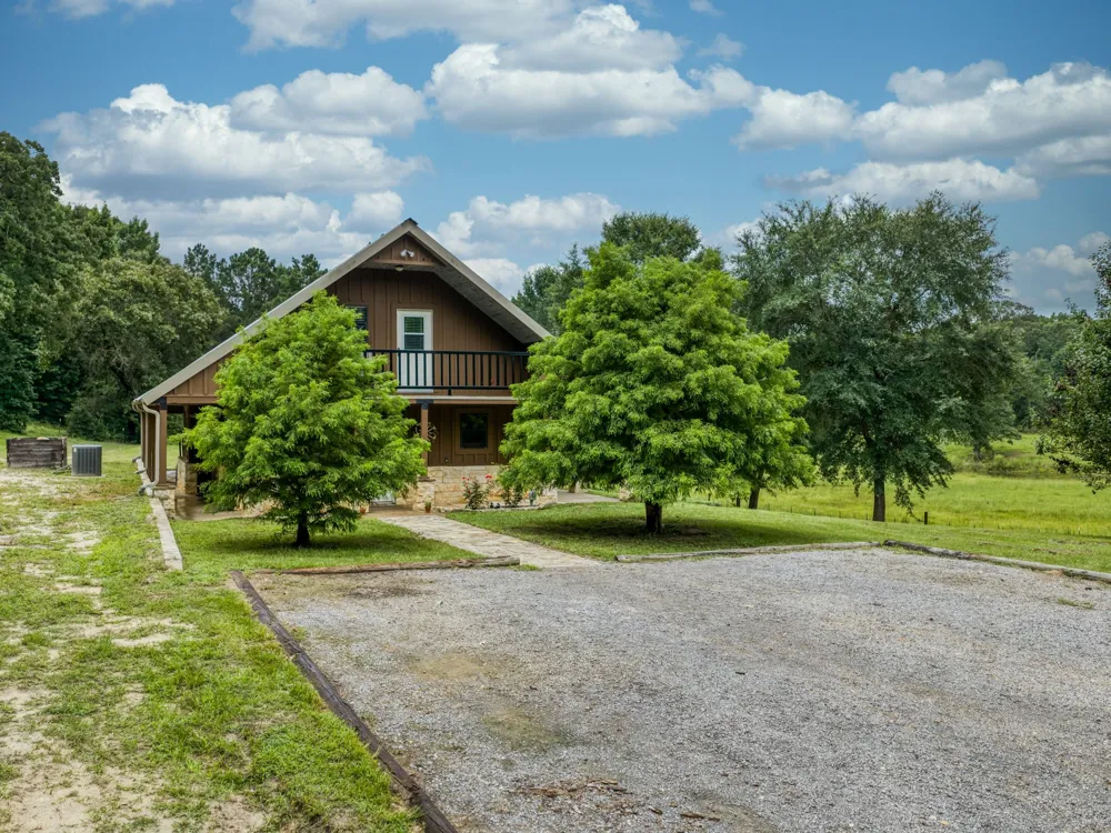 4240 County Road 2107 Rusk, TX 75785