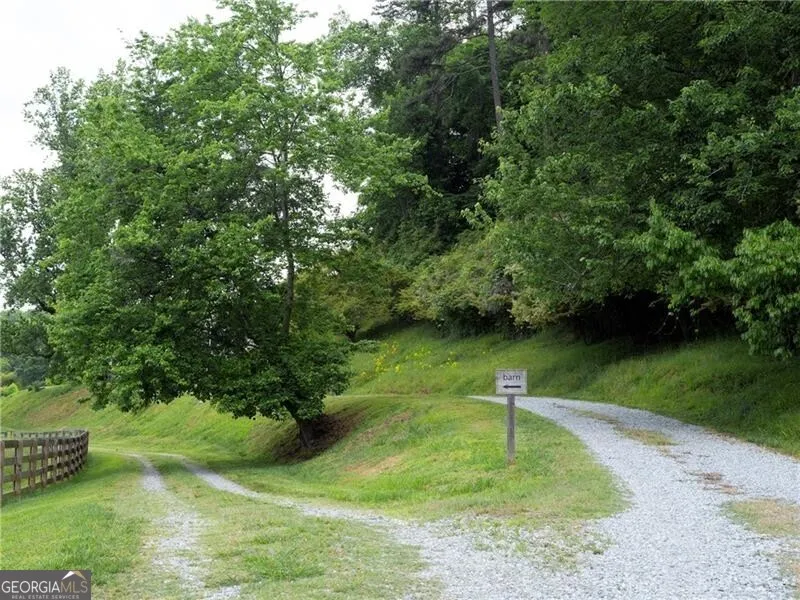 619 Hamp Mill RD Dahlonega, GA 30533