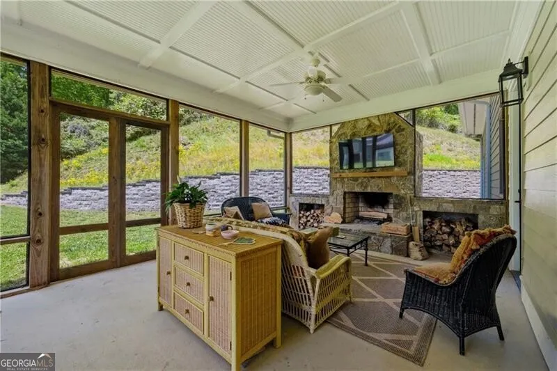 619 Hamp Mill RD Dahlonega, GA 30533