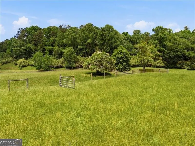 619 Hamp Mill RD Dahlonega, GA 30533