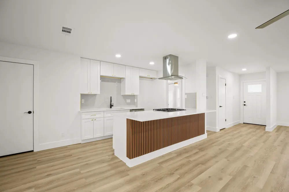 9006 Lodge Court Austin, TX 78758