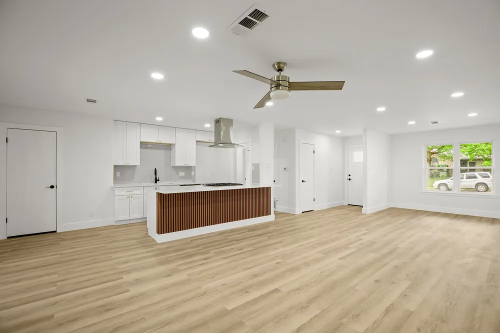 9006 Lodge Court Austin, TX 78758
