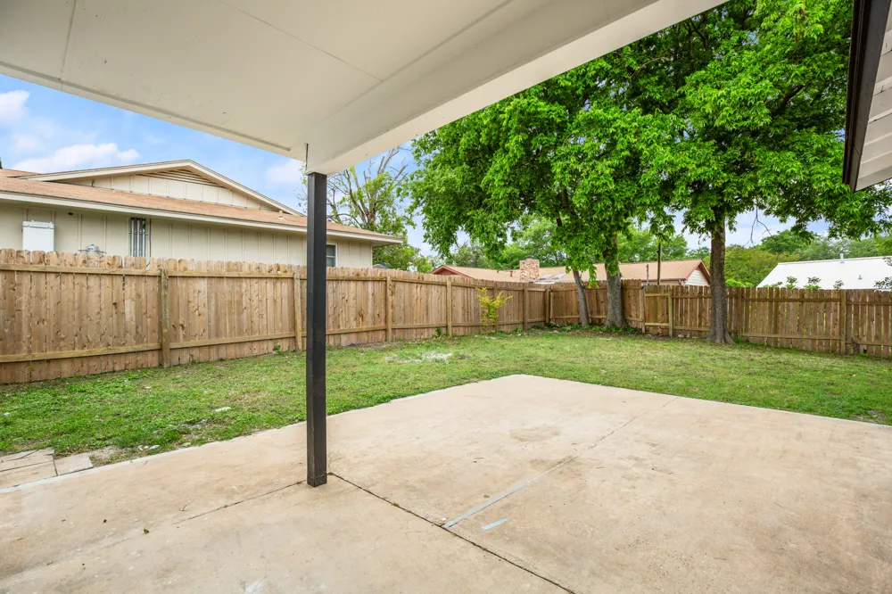9006 Lodge Court Austin, TX 78758