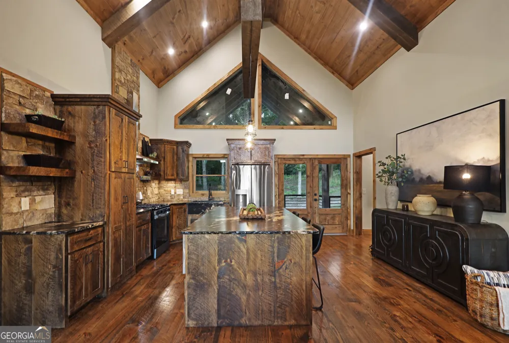 356 Arbor Creek TRL Mineral Bluff, GA 30559