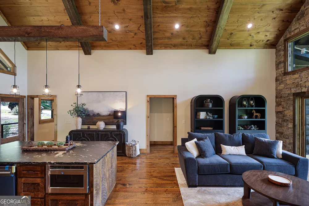 356 Arbor Creek TRL Mineral Bluff, GA 30559