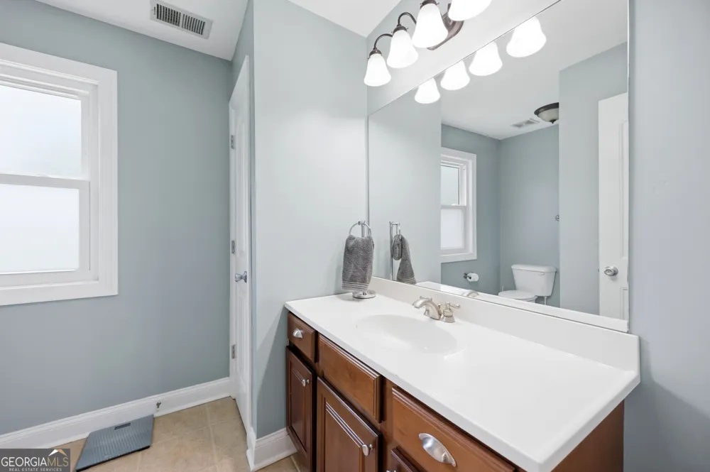 61 Triple Crown Way Forsyth, GA 31029
