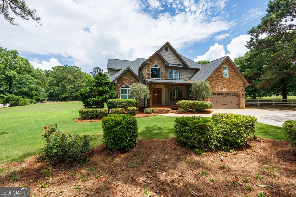 61 Triple Crown Way Forsyth, GA 31029