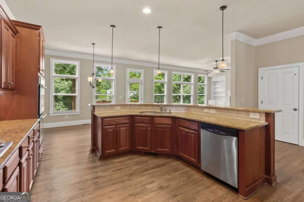10421 Park Walk PT Johns Creek, GA 30022