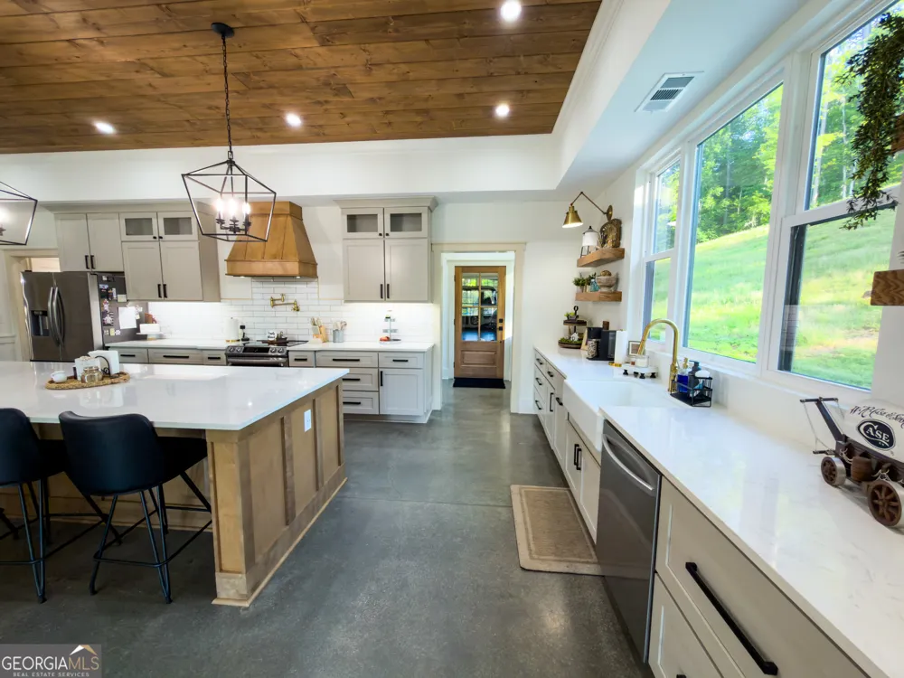 259 Garner RD Buchanan, GA 30113