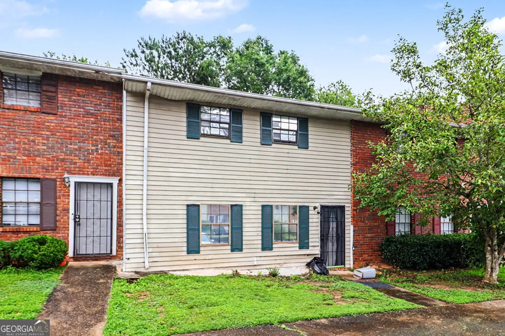 6354 Shannon PKWY Union City, GA 30291