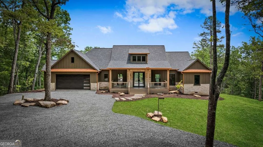 62 Tiffany LN Mineral Bluff, GA 30559