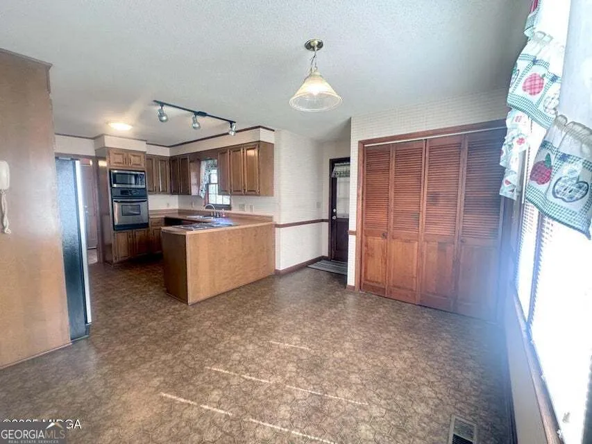 2777 Glen Echo DR Lizella, GA 31052