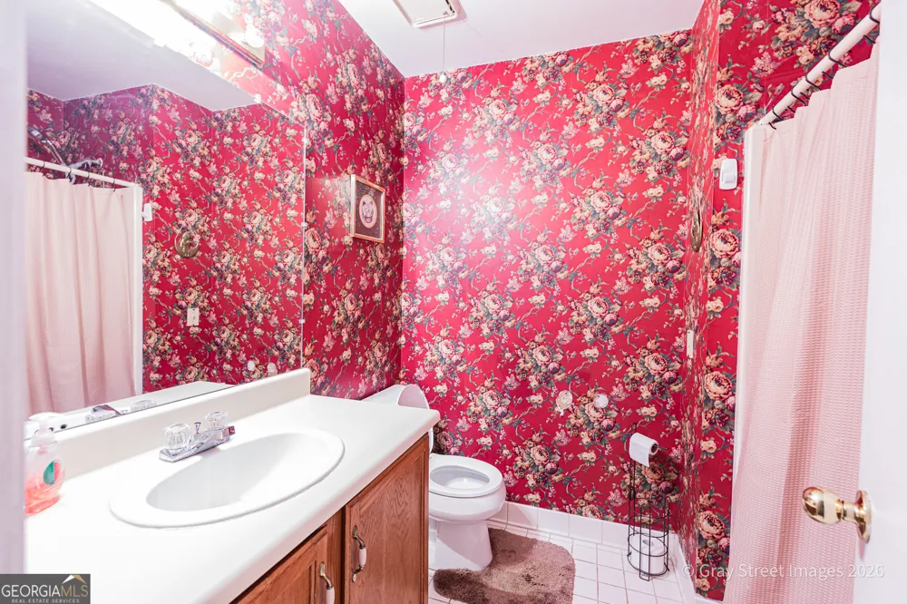 2019 Shields RD Dalton, GA 30720