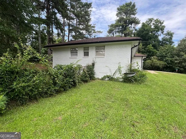 6935 Fielder RD Rex, GA 30273