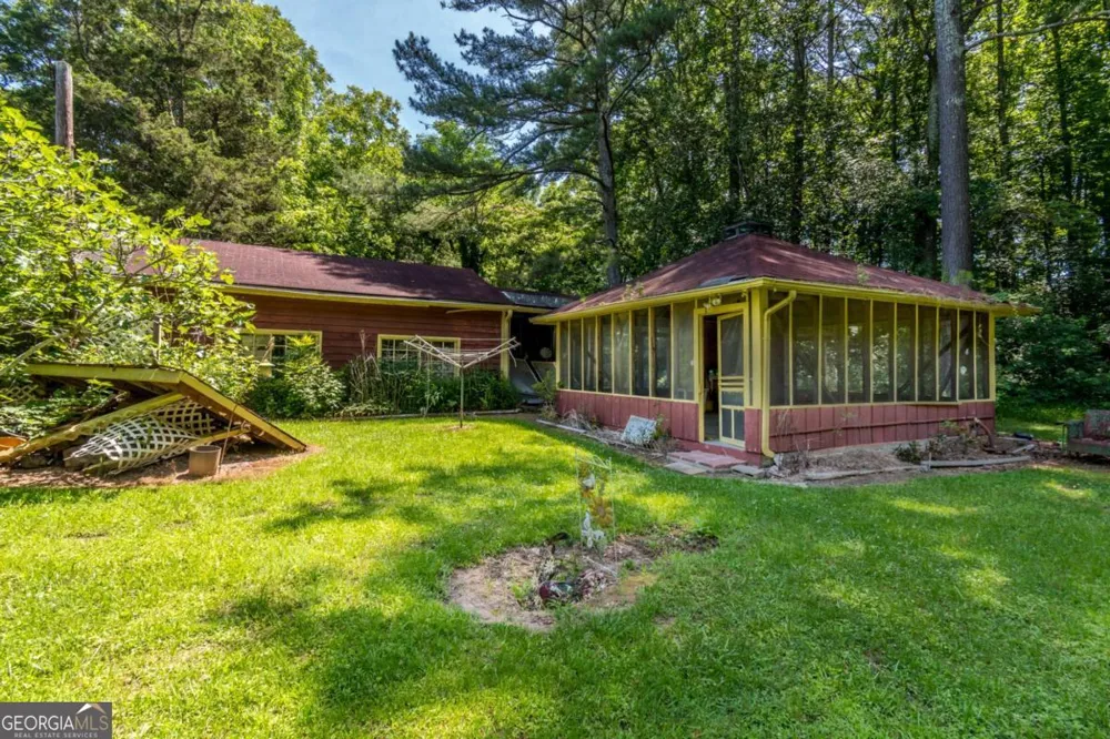 1849 Panola RD Lithonia, GA 30058