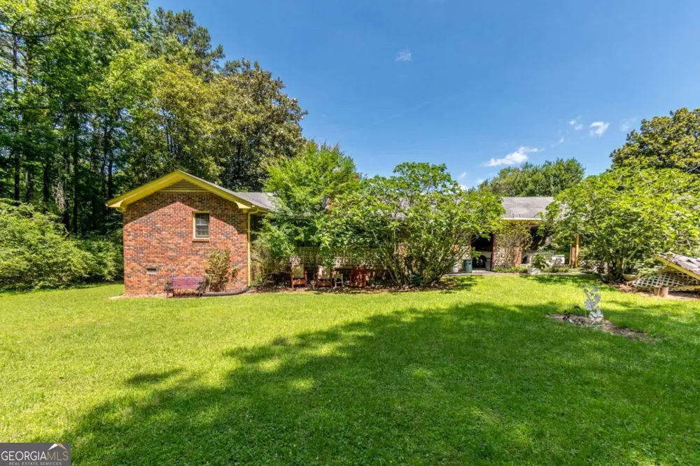 1849 Panola RD Lithonia, GA 30058