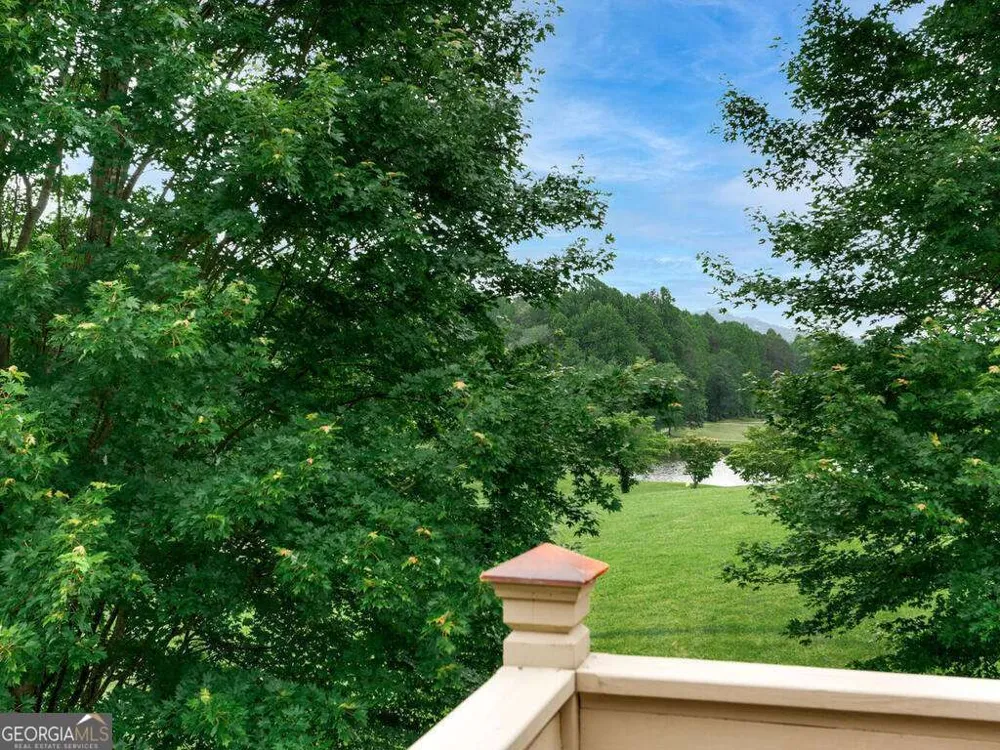 115 Country Club View Hayesville, NC 28904