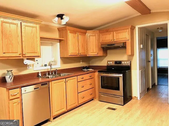 960 Mcentyre LOOP SE Calhoun, GA 30701