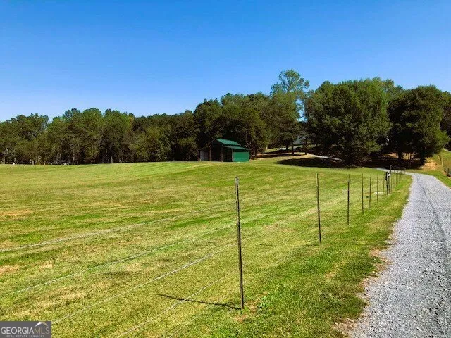 960 Mcentyre LOOP SE Calhoun, GA 30701