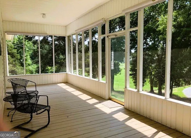 960 Mcentyre LOOP SE Calhoun, GA 30701
