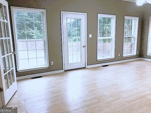 960 Mcentyre LOOP SE Calhoun, GA 30701