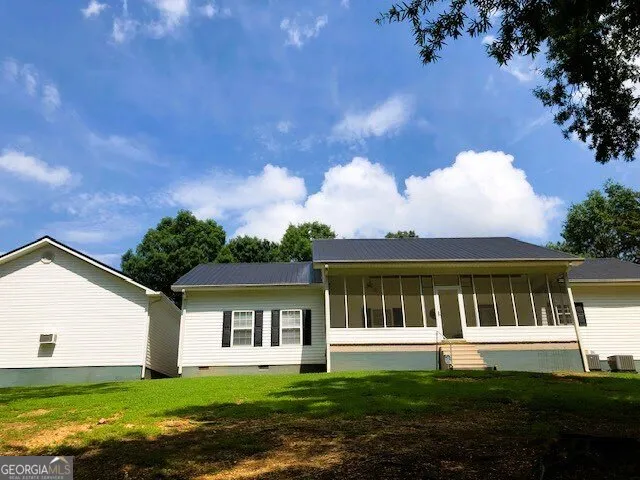 960 Mcentyre LOOP SE Calhoun, GA 30701