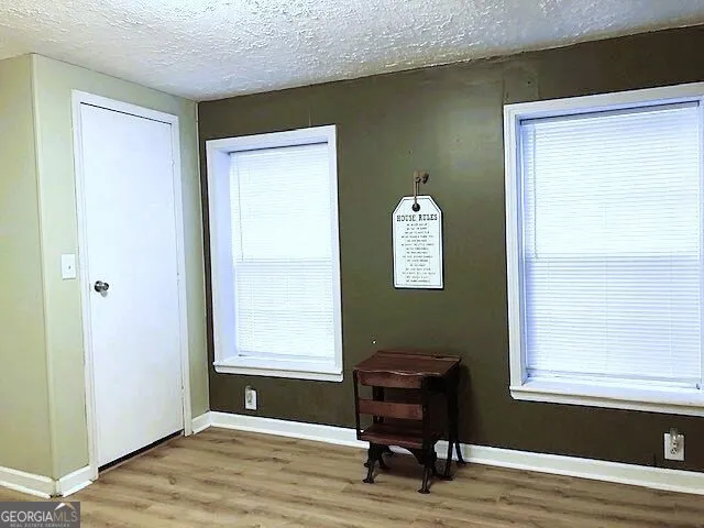 960 Mcentyre LOOP SE Calhoun, GA 30701