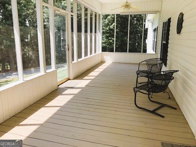 960 Mcentyre LOOP SE Calhoun, GA 30701