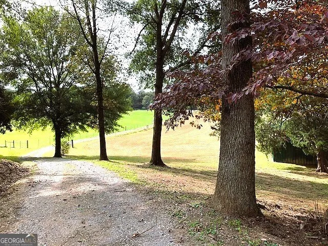 960 Mcentyre LOOP SE Calhoun, GA 30701