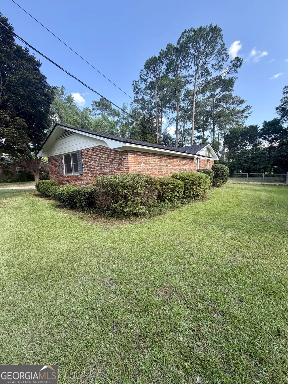 1100 Pineneedle DR Perry, GA 31069