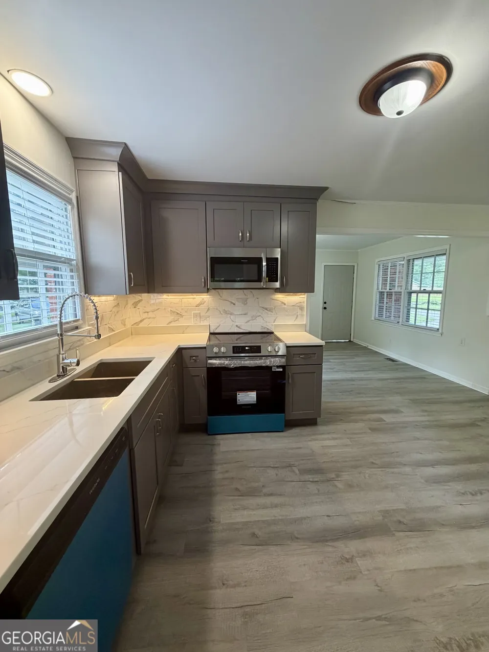 1100 Pineneedle DR Perry, GA 31069