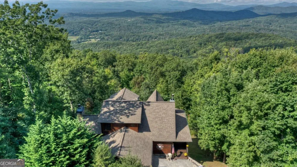 1404 Mountain High DR Mineral Bluff, GA 30559
