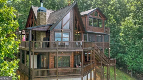 1404 Mountain High DR