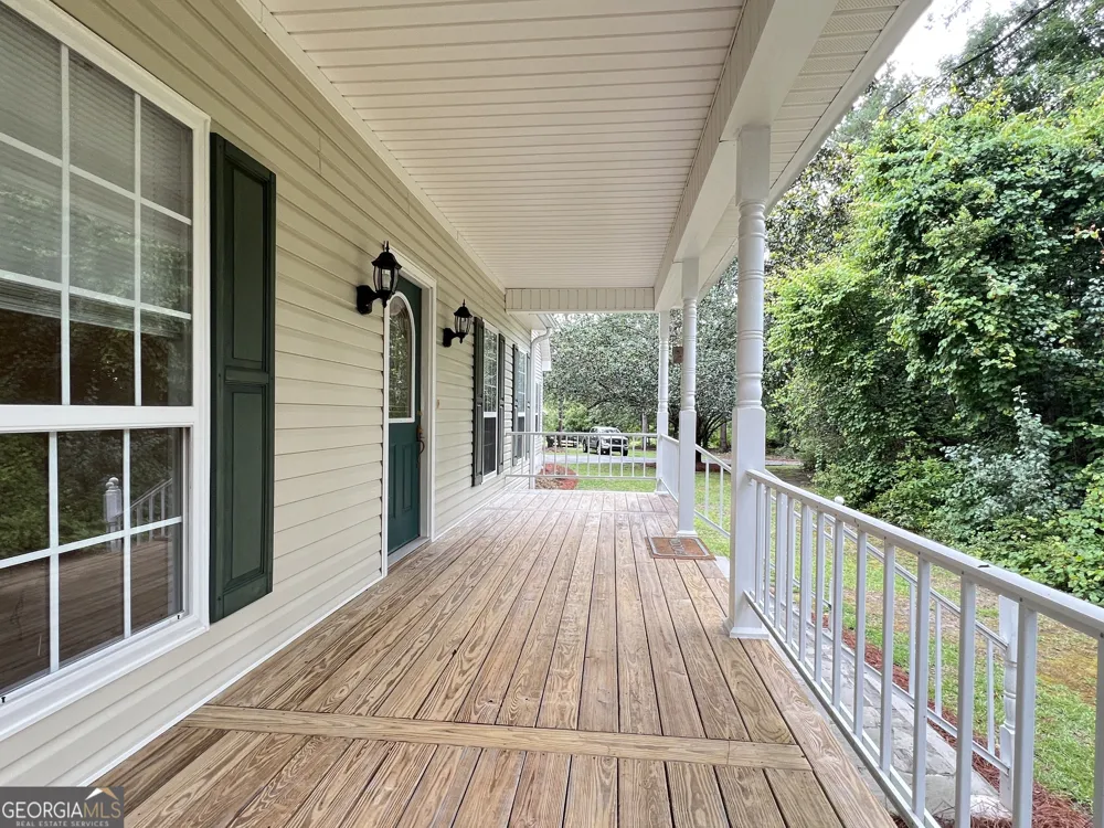 206 Long Leaf TRL Byron, GA 31008