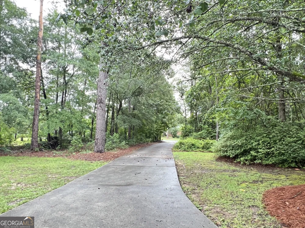206 Long Leaf TRL Byron, GA 31008