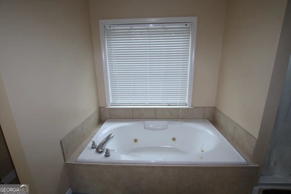 206 Long Leaf TRL Byron, GA 31008