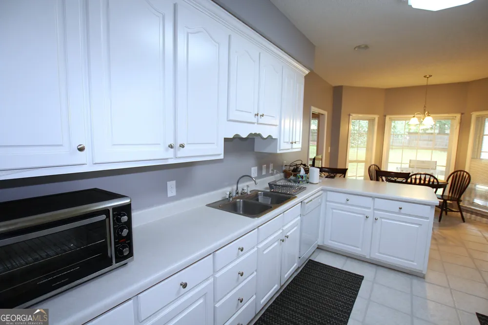 206 Long Leaf TRL Byron, GA 31008