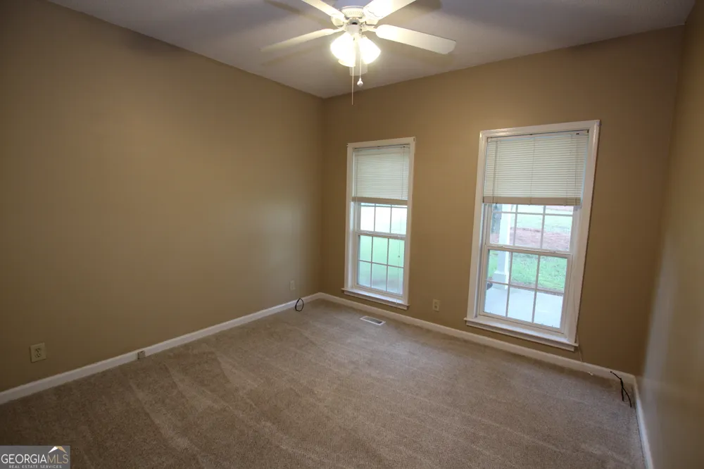 206 Long Leaf TRL Byron, GA 31008