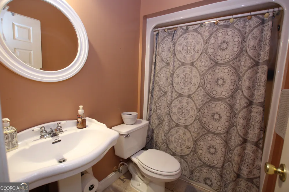 206 Long Leaf TRL Byron, GA 31008