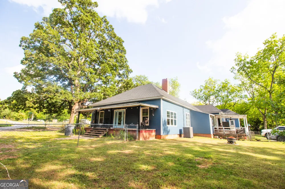 215 Brown Springs RD Milner, GA 30257