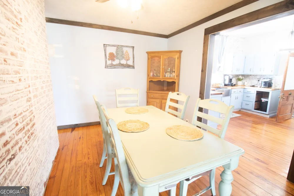 215 Brown Springs RD Milner, GA 30257