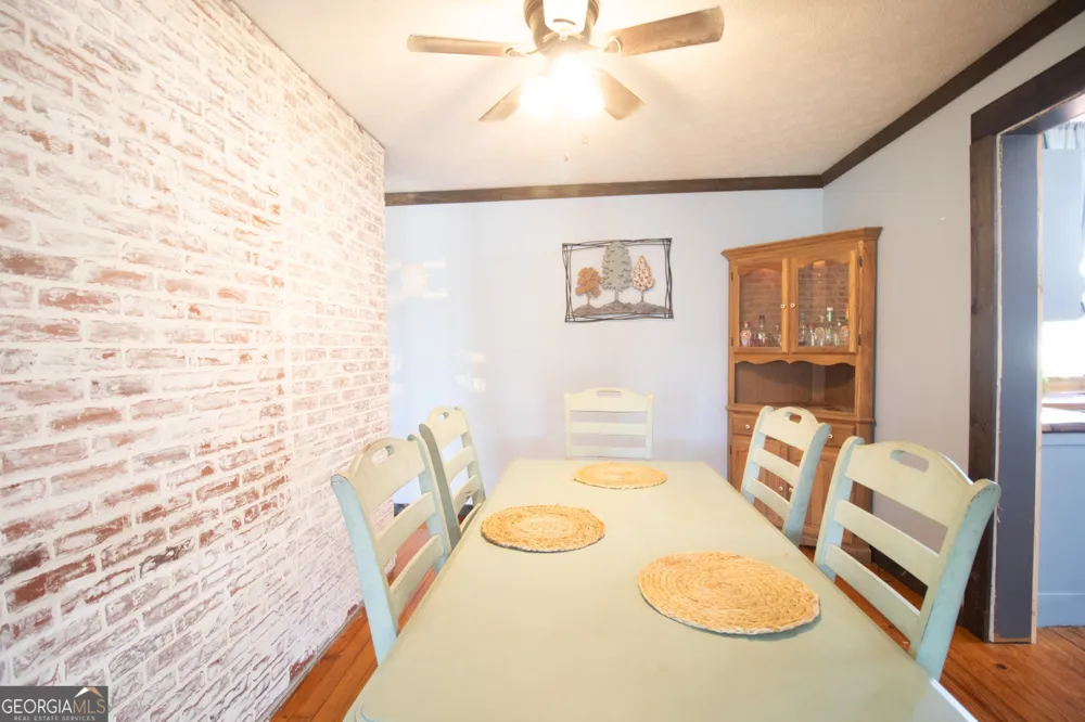 215 Brown Springs RD Milner, GA 30257