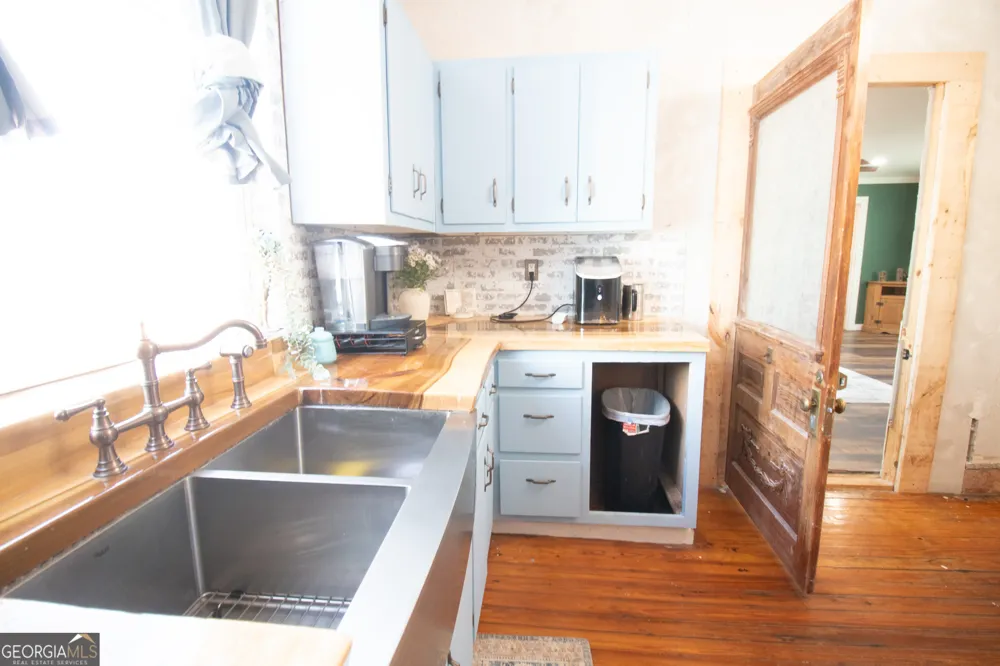 215 Brown Springs RD Milner, GA 30257