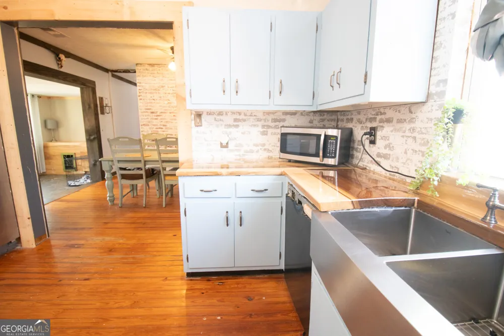 215 Brown Springs RD Milner, GA 30257