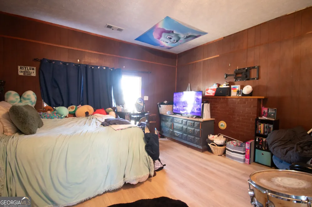 215 Brown Springs RD Milner, GA 30257